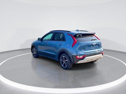 2025 Kia Niro EX