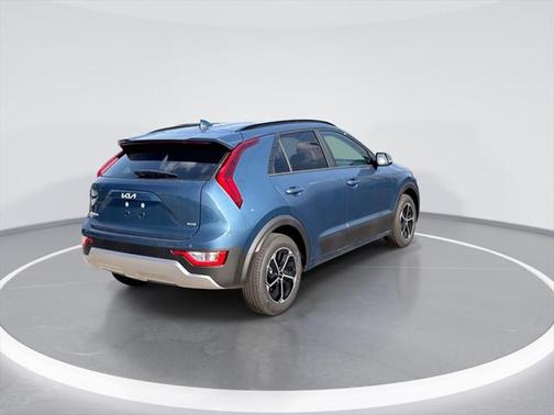 2025 Kia Niro EX