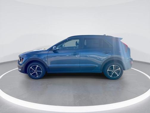 2025 Kia Niro EX