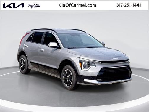 2025 Kia Niro SX