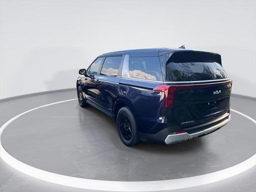 2025 Kia Carnival LXS