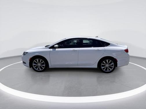 2016 Chrysler 200 S