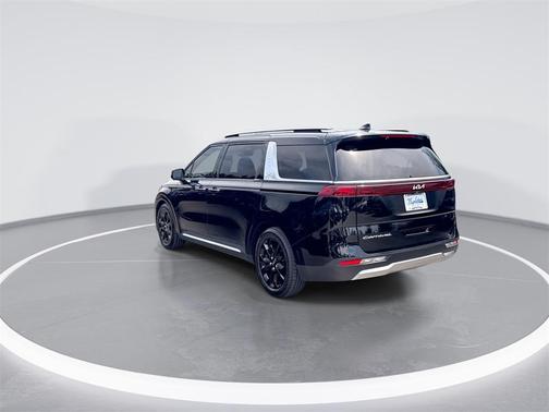 2022 Kia Carnival SX