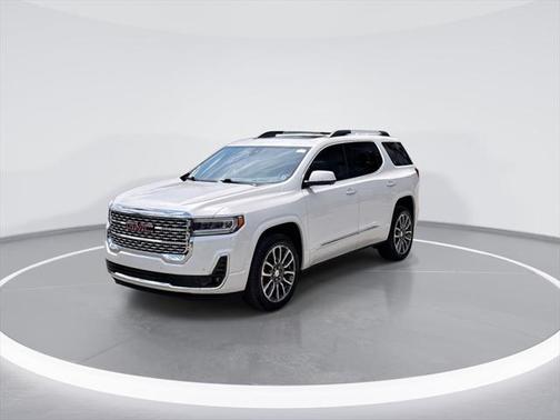 2022 GMC Acadia Denali