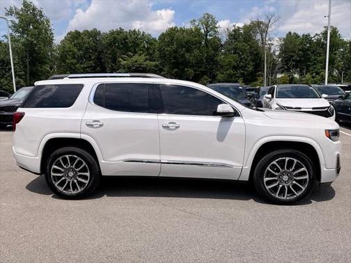 2022 GMC Acadia Denali