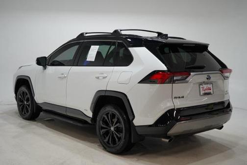 2023 Toyota RAV4 Hybrid SE