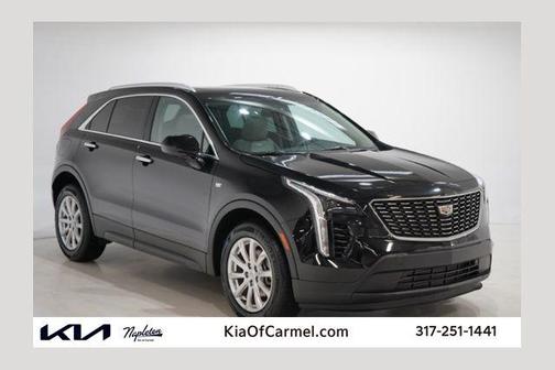 Stellar Black Metallic 2023 Cadillac XT4 Luxury