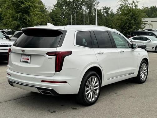 2024 Cadillac XT6 Premium Luxury AWD
