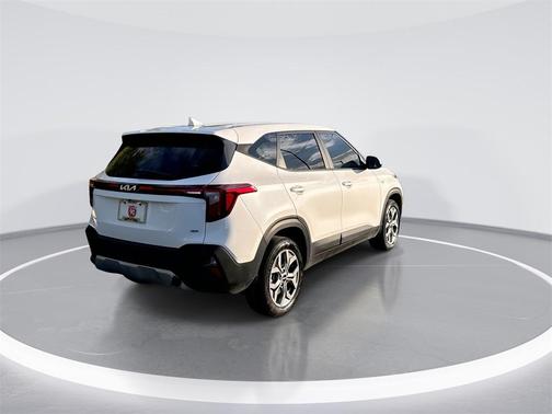 2024 Kia Seltos LX