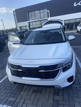 2024 Kia Seltos LX