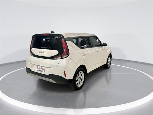 2023 Kia Soul S