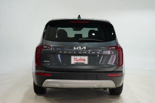 2022 Kia Telluride LX