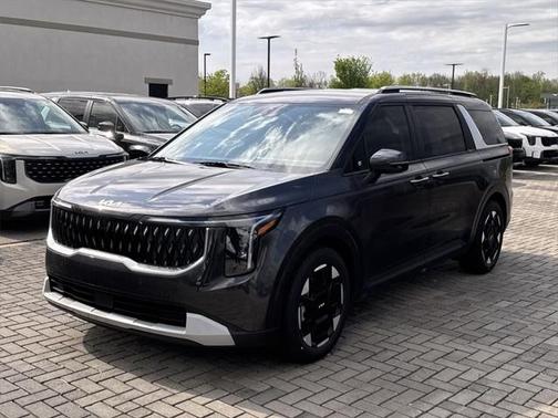 2025 Kia Carnival EX