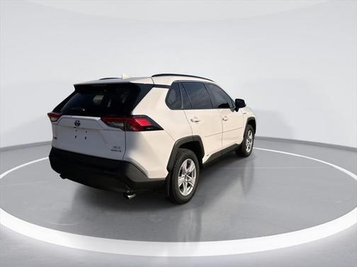 2019 Toyota RAV4 Hybrid XLE