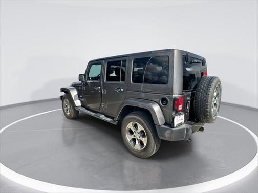 2017 Jeep Wrangler Unlimited Sahara