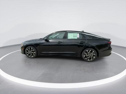 2025 Kia K5 EX