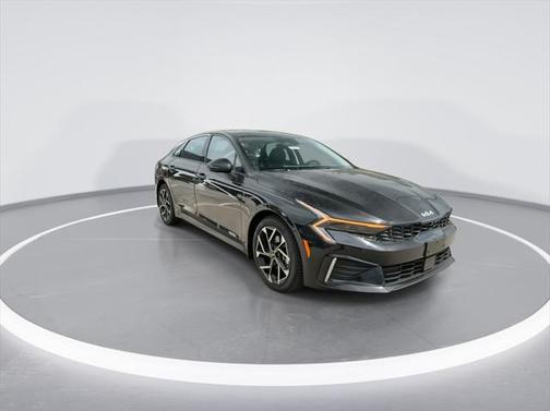 2025 Kia K5 EX