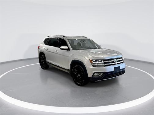 2018 Volkswagen Atlas 3.6L SEL Premium