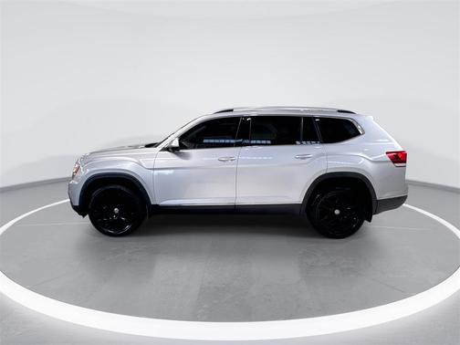 2018 Volkswagen Atlas 3.6L SEL Premium