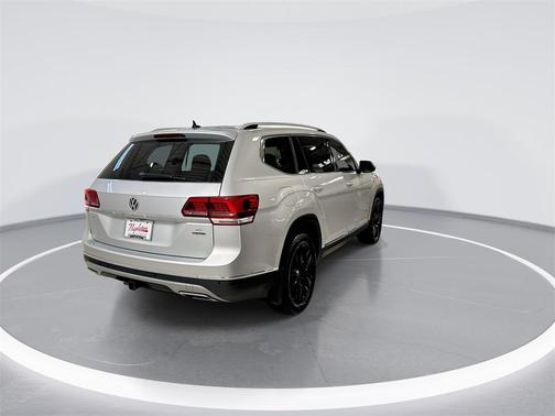 2018 Volkswagen Atlas 3.6L SEL Premium