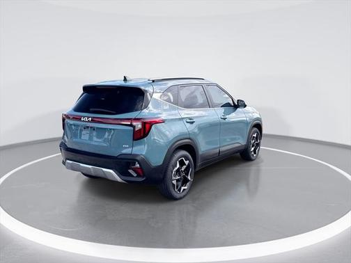 2025 Kia Seltos EX