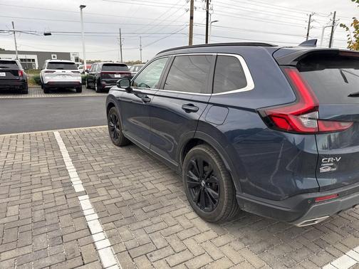 2024 Honda CR-V Hybrid Sport Touring AWD