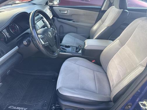 2016 Toyota Camry XSE