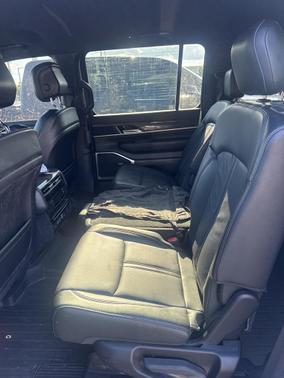 2022 Jeep Wagoneer Series II 4x4