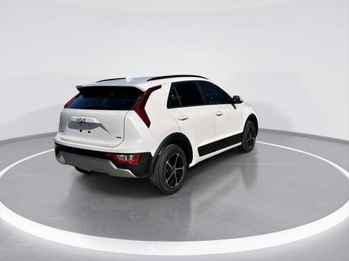 2025 Kia Niro EX