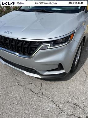 2022 Kia Carnival LXS