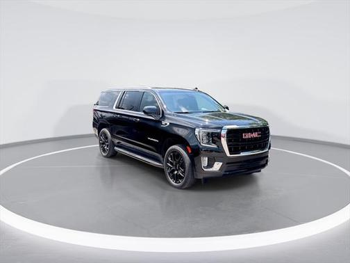 2023 GMC Yukon XL SLE