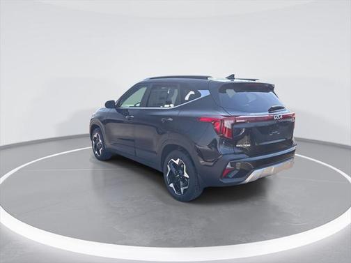 2025 Kia Seltos EX