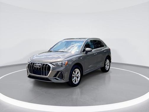 2022 Audi Q3 45 S line Premium