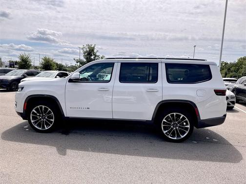 2022 Jeep Wagoneer Series III 4x4