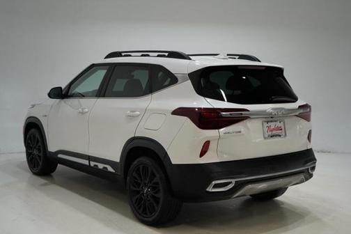 2023 Kia Seltos Nightfall Edition