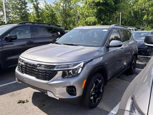 2025 Kia Seltos S