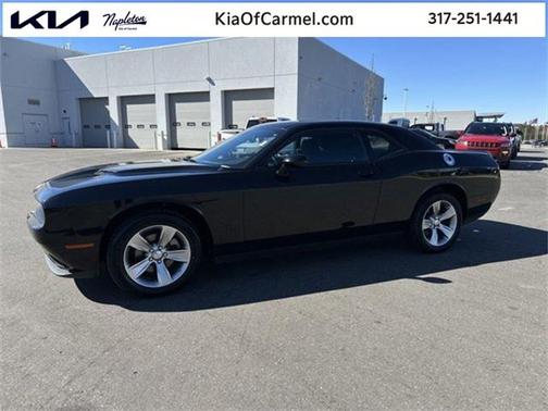 2022 Dodge Challenger SXT