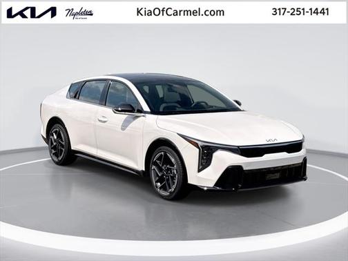 2025 Kia K4 GT-Line