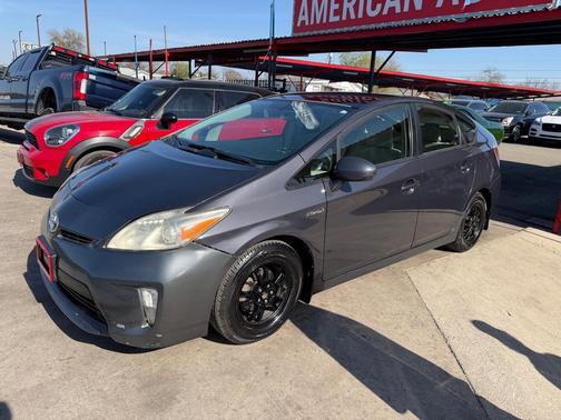 2015 Toyota Prius Two