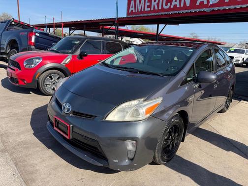 2015 Toyota Prius Two