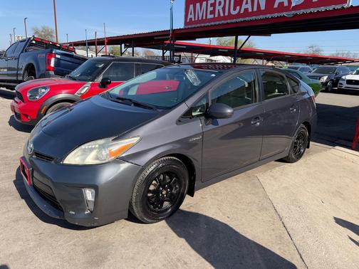 2015 Toyota Prius Two