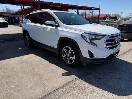 2020 GMC Terrain SLT