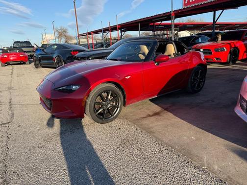 2017 Mazda MX-5 Miata Grand Touring