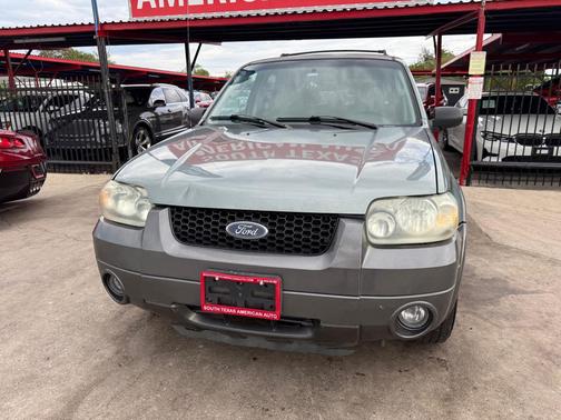 2005 Ford Escape XLT