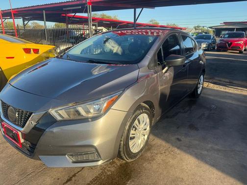 2020 Nissan Versa 1.6 S