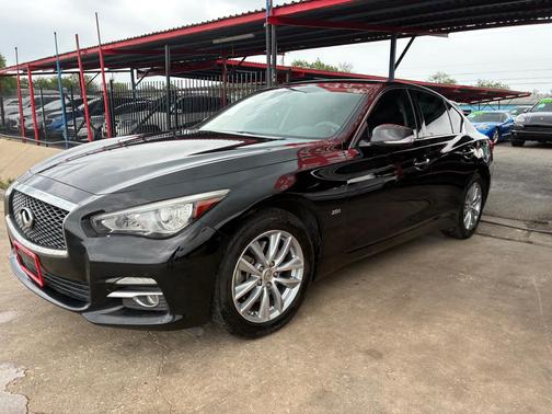 BLACK 2017 INFINITI Q50 Base