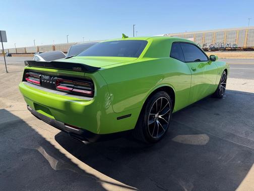 2015 Dodge Challenger R/T Scat Pack