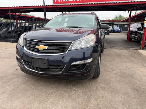 BLUE 2015 Chevrolet Traverse LS