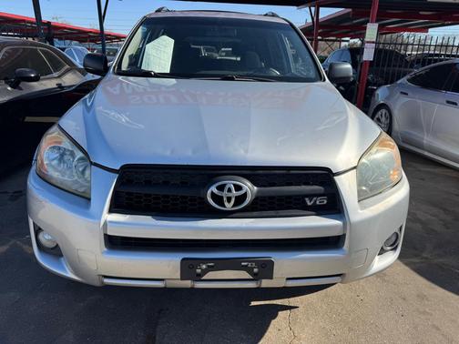 2009 Toyota RAV4 Sport