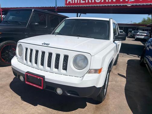WHITE 2014 Jeep Patriot Latitude